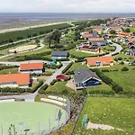 4 Star In Friedrichkoog Friedrichskoog