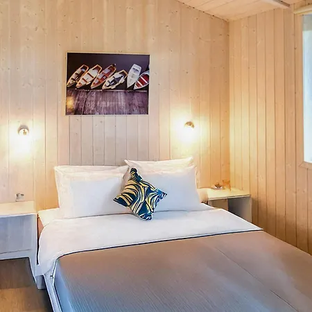 4 Star In Friedrichkoog Friedrichskoog-Spitz